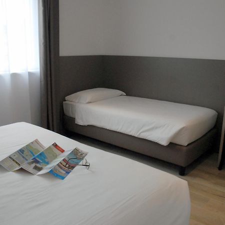 Hotel Sonia Aquilinia 外观 照片