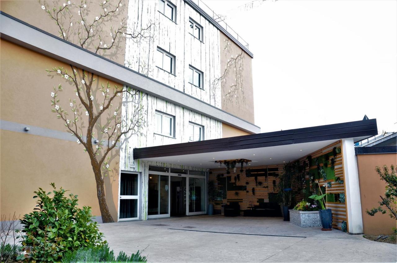 Hotel Sonia Aquilinia 外观 照片