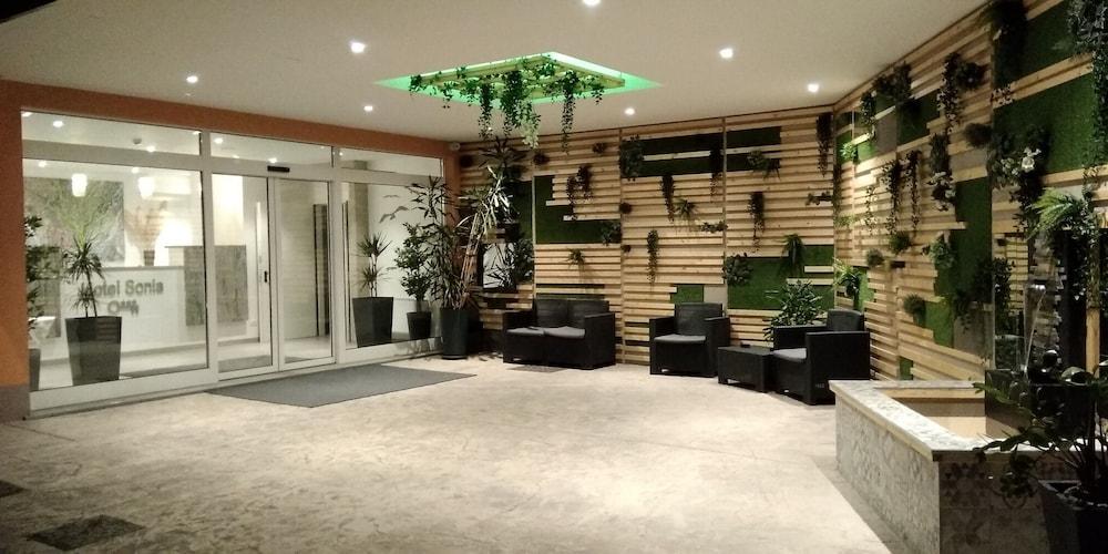 Hotel Sonia Aquilinia 外观 照片