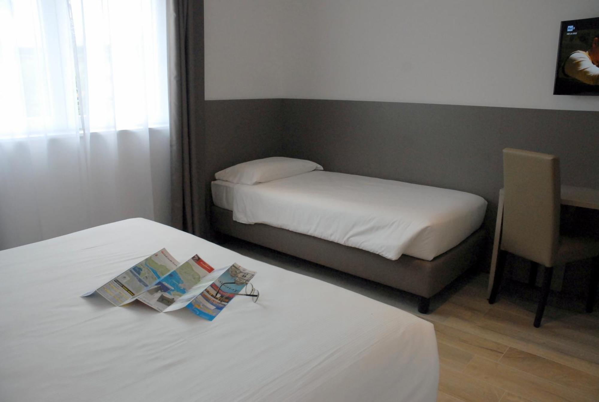 Hotel Sonia Aquilinia 外观 照片