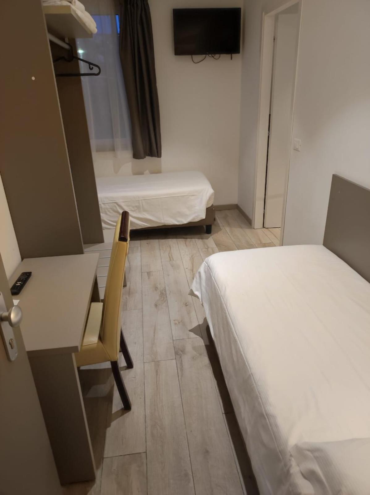 Hotel Sonia Aquilinia 外观 照片