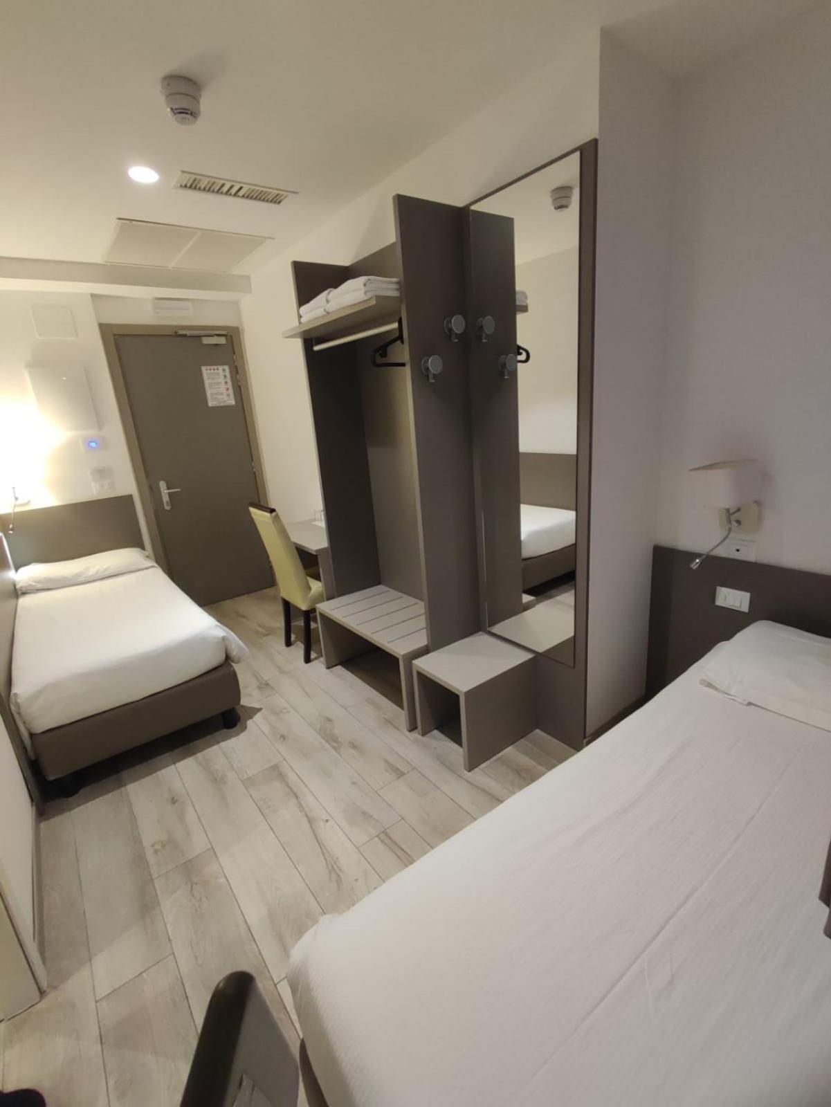 Hotel Sonia Aquilinia 外观 照片