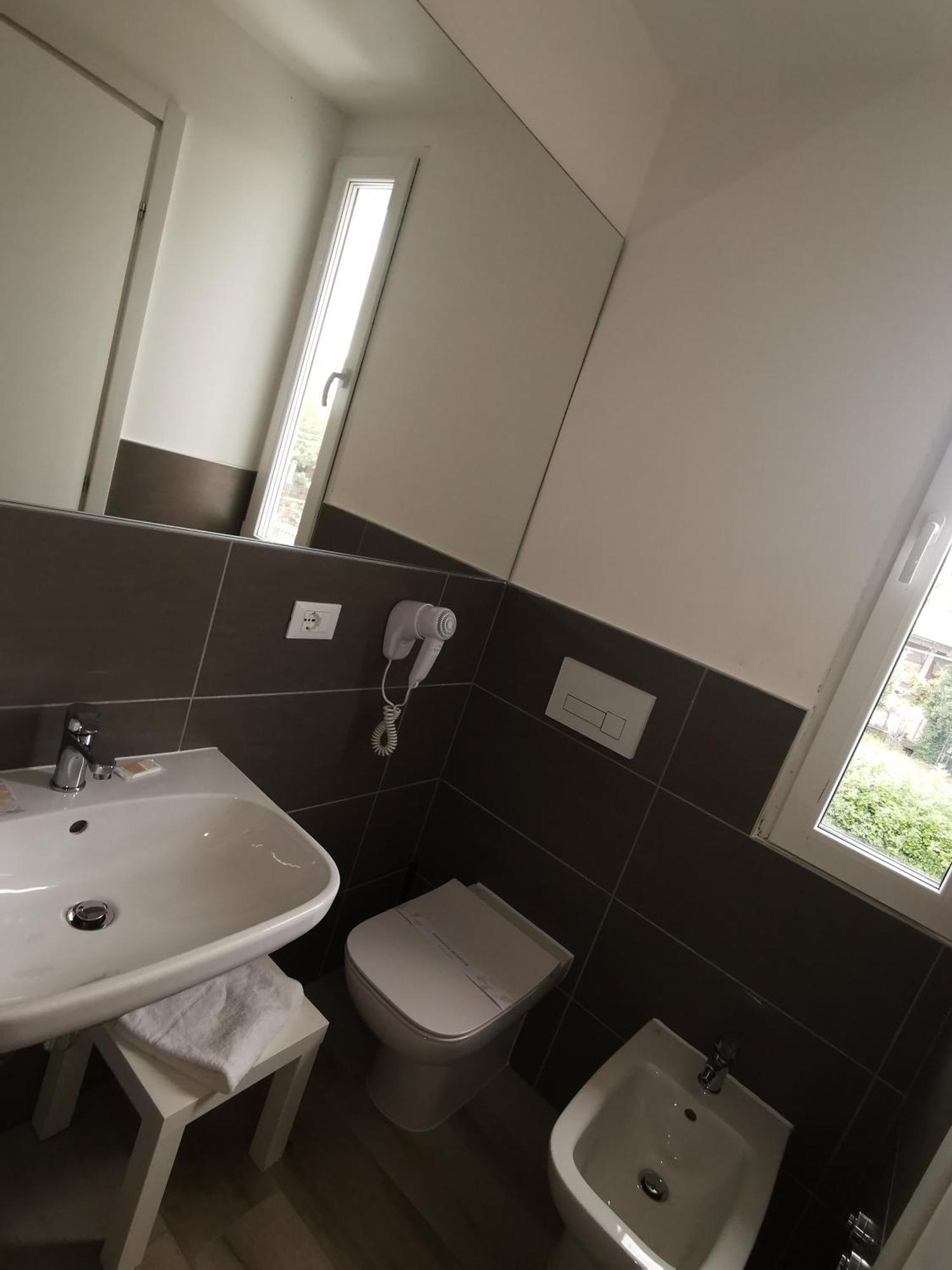 Hotel Sonia Aquilinia 外观 照片
