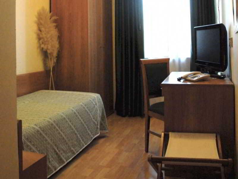 Hotel Sonia Aquilinia 外观 照片