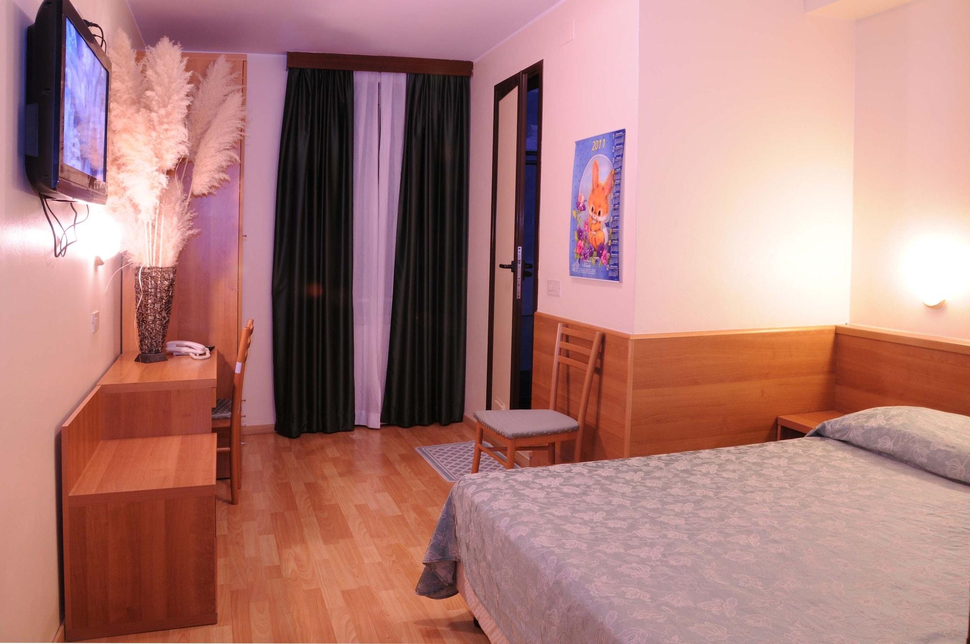 Hotel Sonia Aquilinia 外观 照片